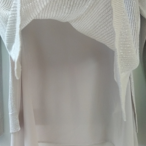 Lucky Brand Women's Platinum Silvery Sparkle Layered Sweater Small - Picture 3 of 9